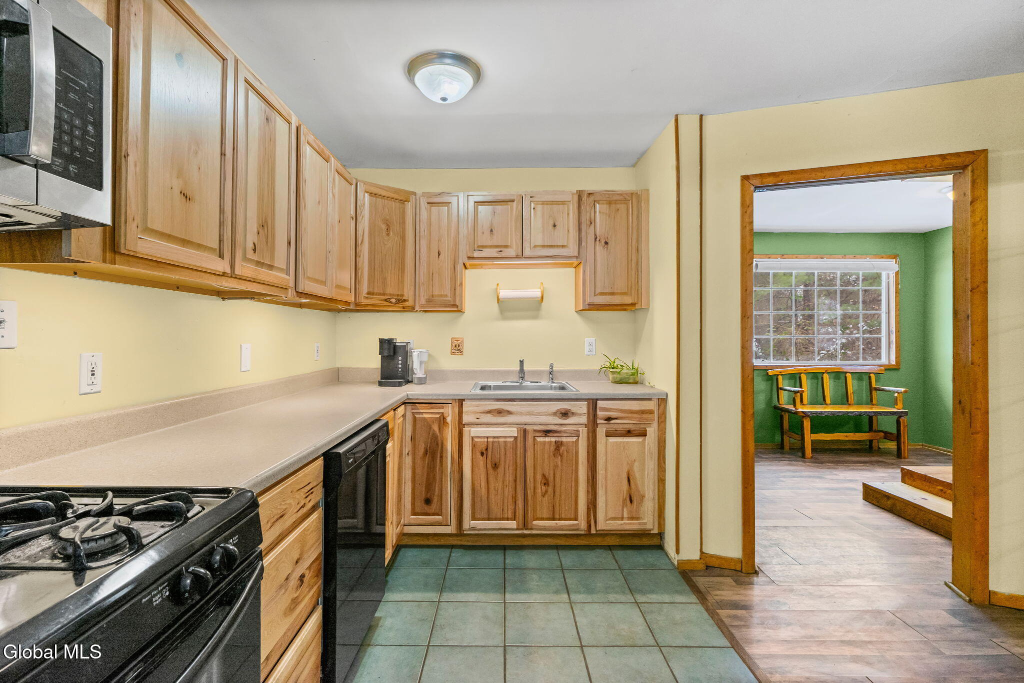 147 Beach Road Halfmoon NY 12065