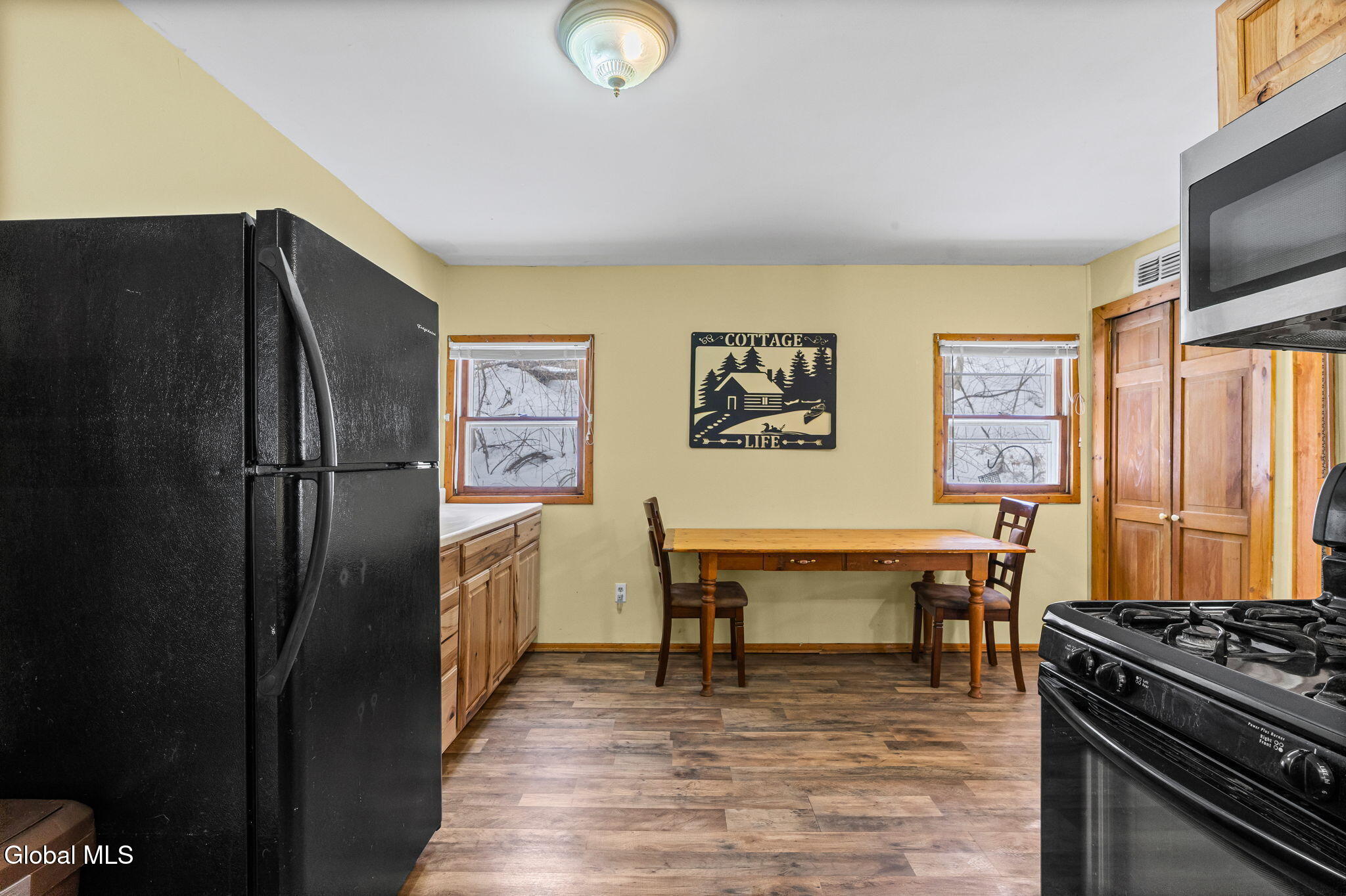 147 Beach Road Halfmoon NY 12065