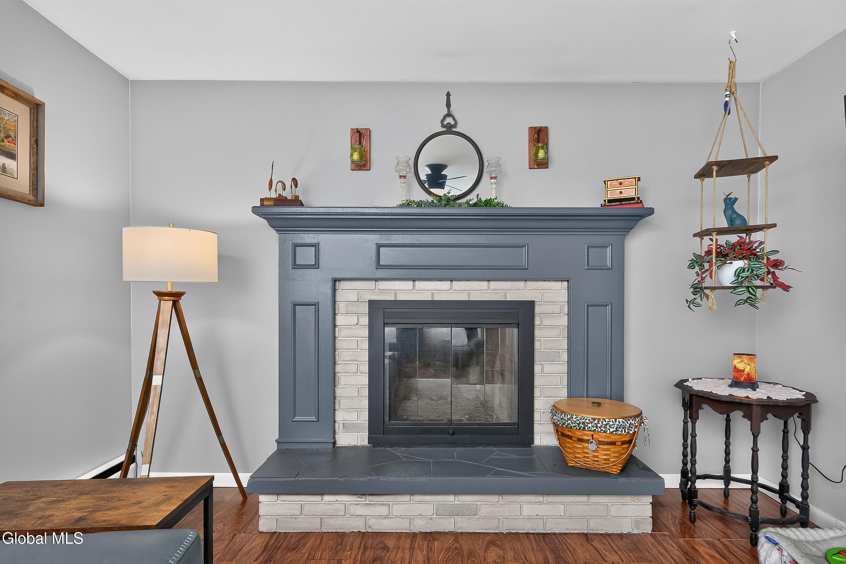 17 Crownwood Lane Queensbury NY 12804