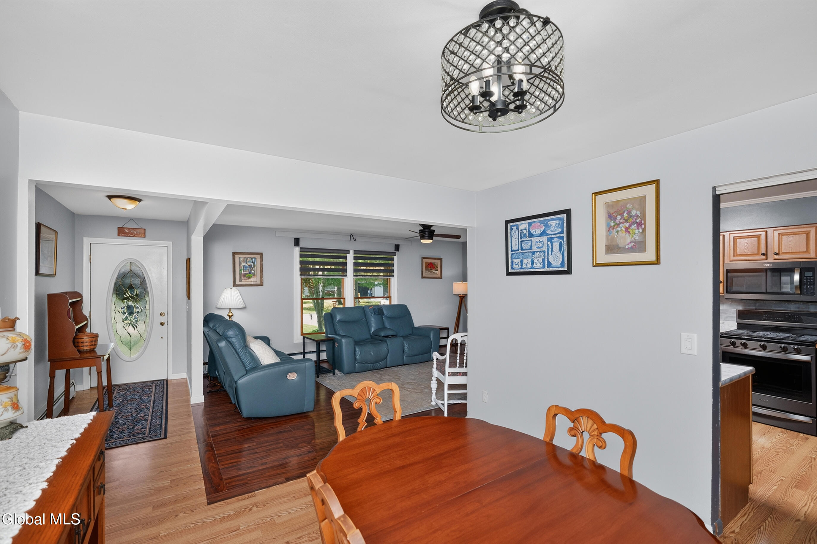 17 Crownwood Lane Queensbury NY 12804