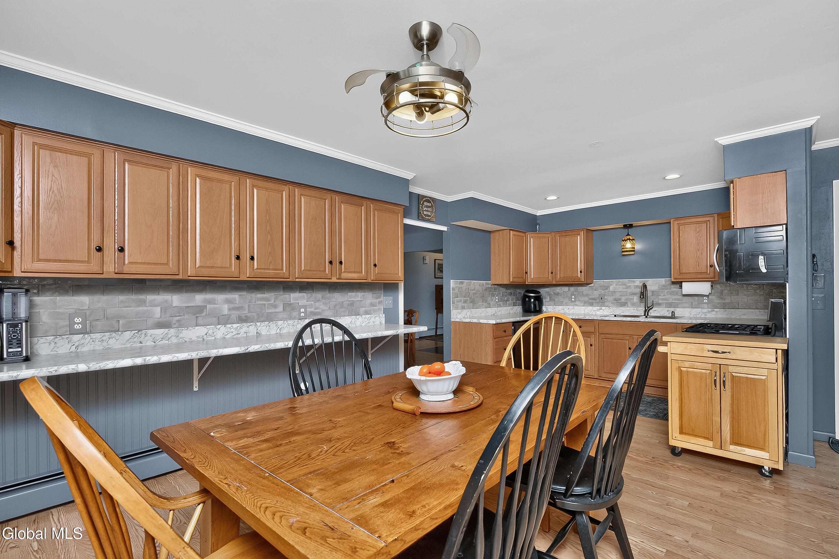 17 Crownwood Lane Queensbury NY 12804