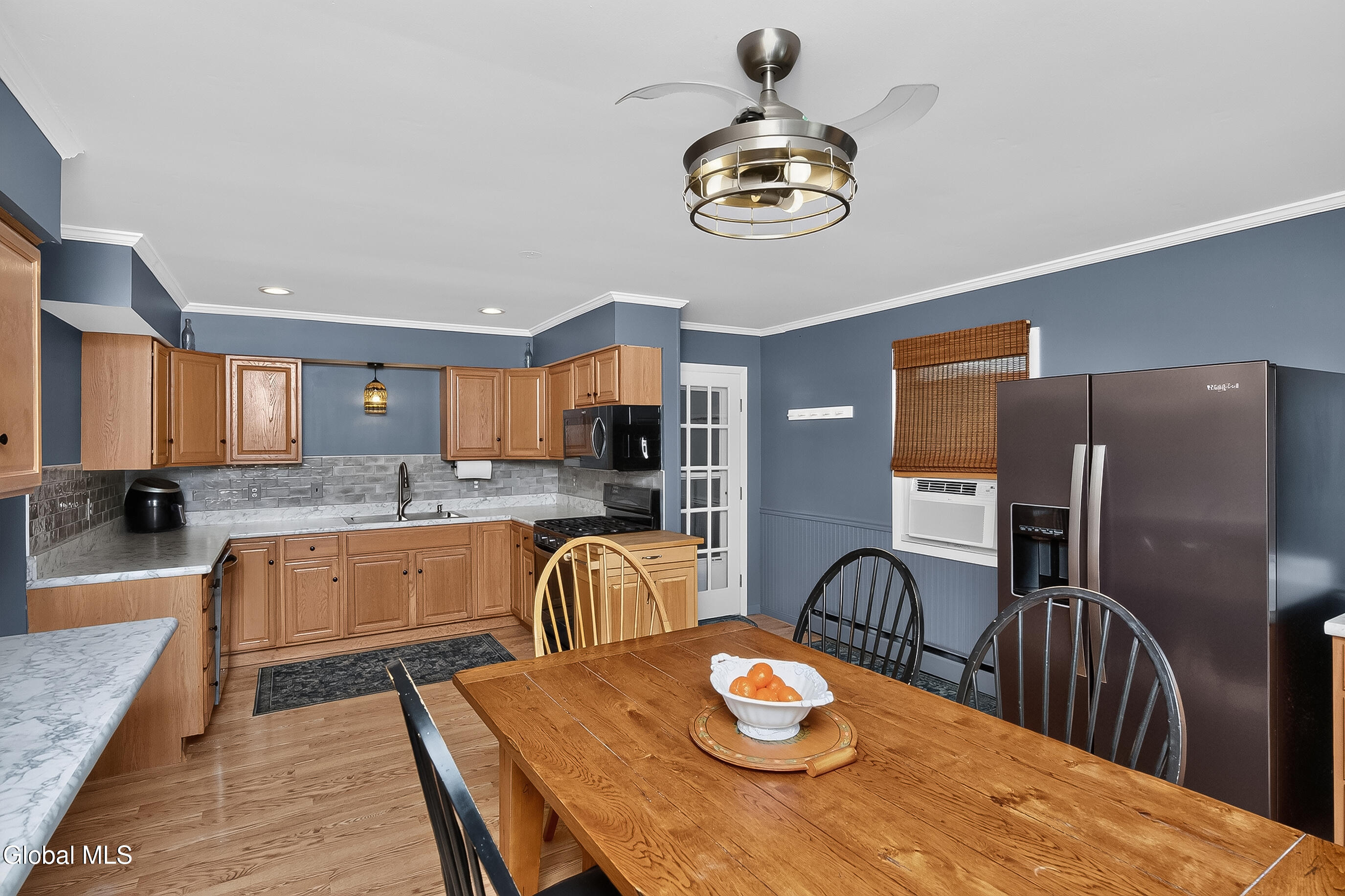17 Crownwood Lane Queensbury NY 12804