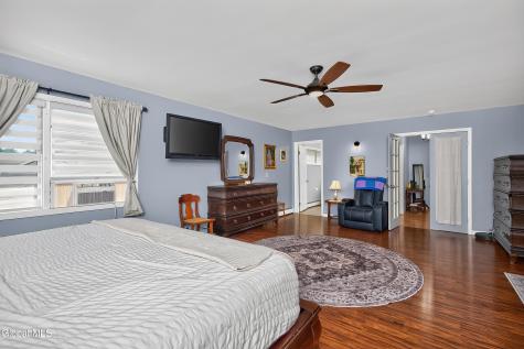 17 Crownwood Lane Queensbury NY 12804