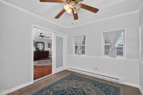 17 Crownwood Lane Queensbury NY 12804