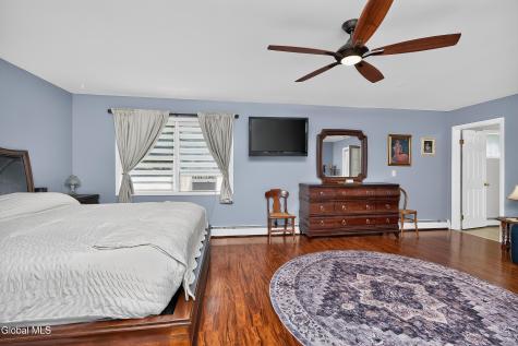 17 Crownwood Lane Queensbury NY 12804
