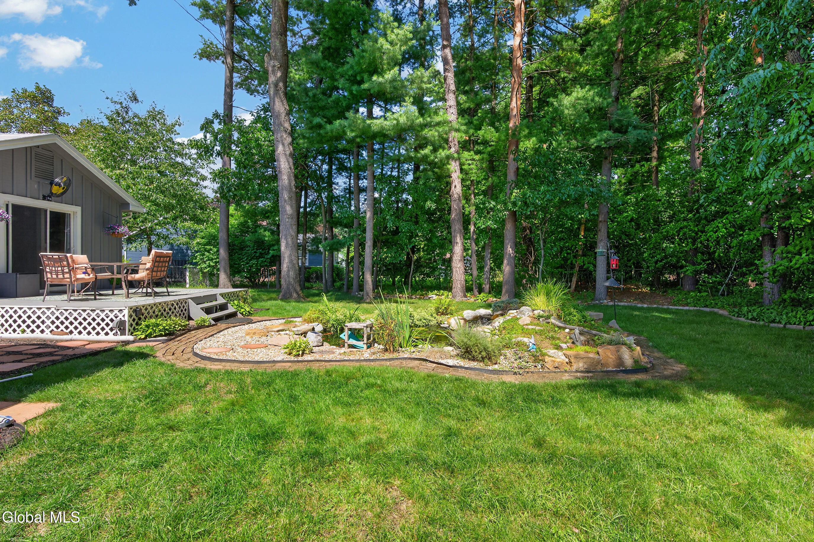 17 Crownwood Lane Queensbury NY 12804