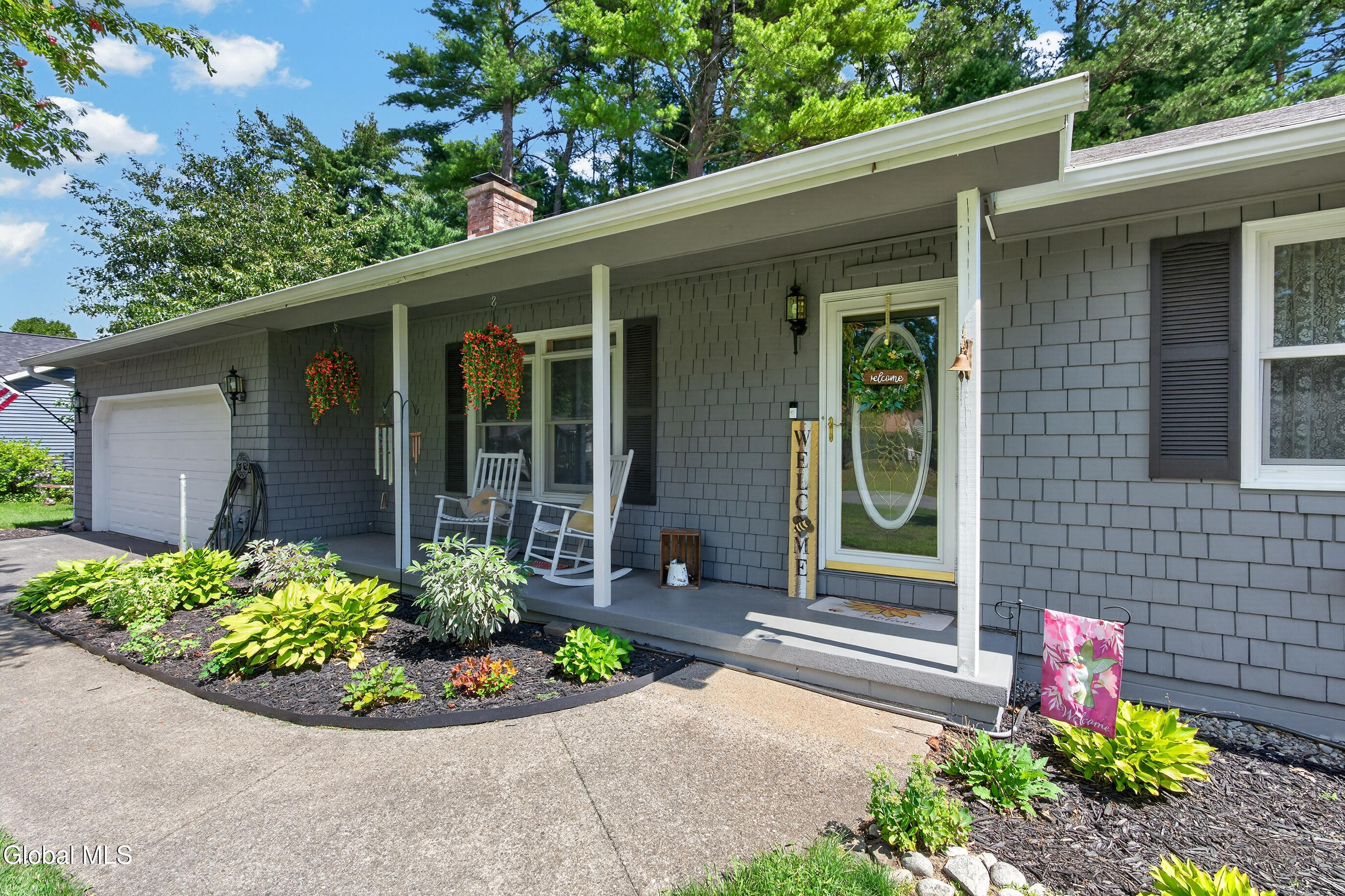 17 Crownwood Lane Queensbury NY 12804