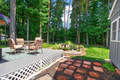 17 Crownwood Lane Queensbury NY 12804