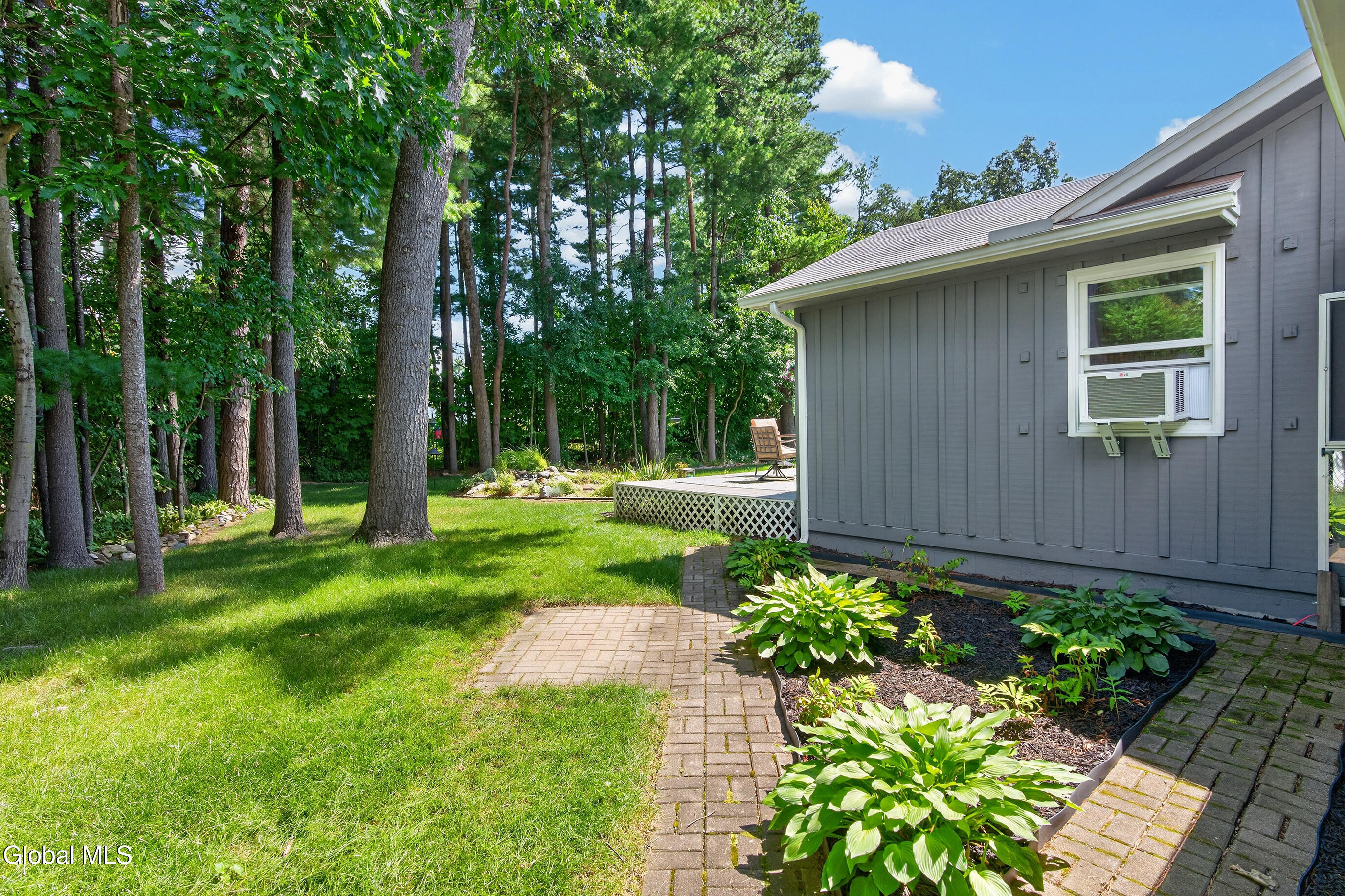 17 Crownwood Lane Queensbury NY 12804