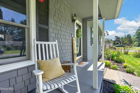 17 Crownwood Lane Queensbury NY 12804