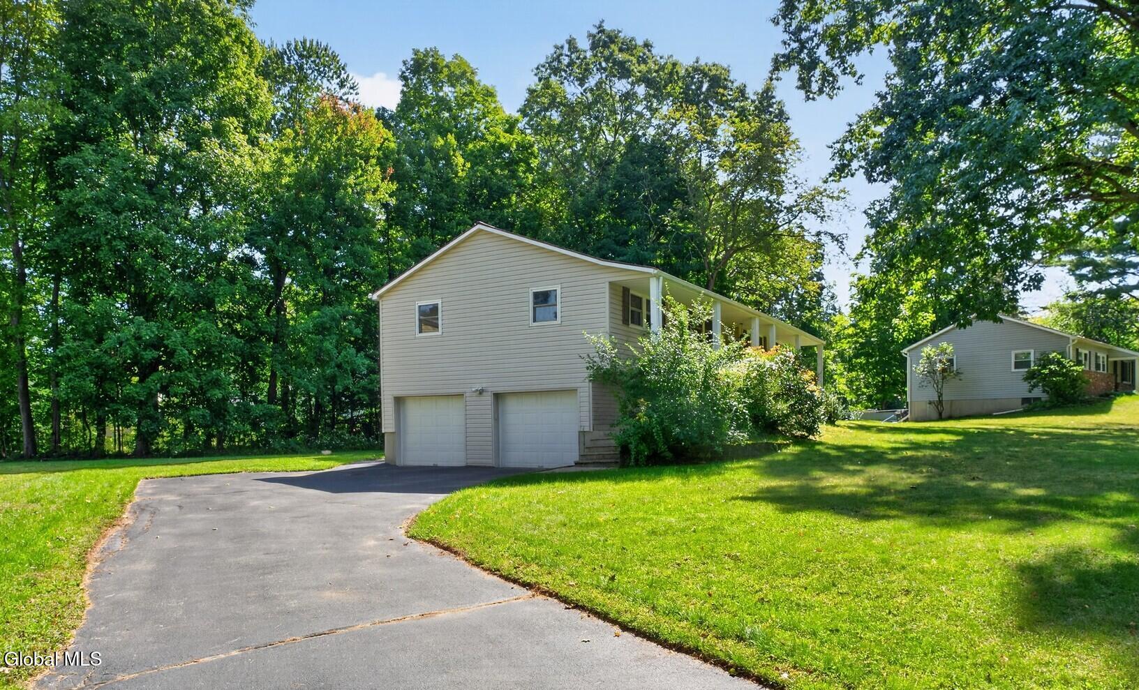 9 Meadow Valley Drive Clifton Park NY 12065