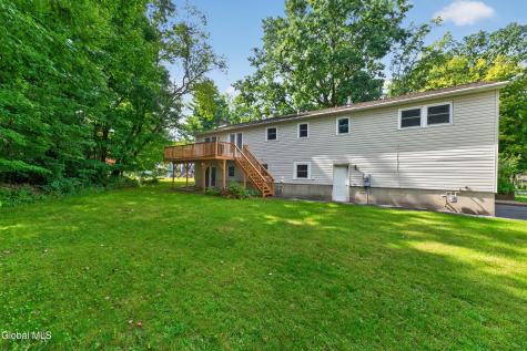9 Meadow Valley Drive Clifton Park NY 12065