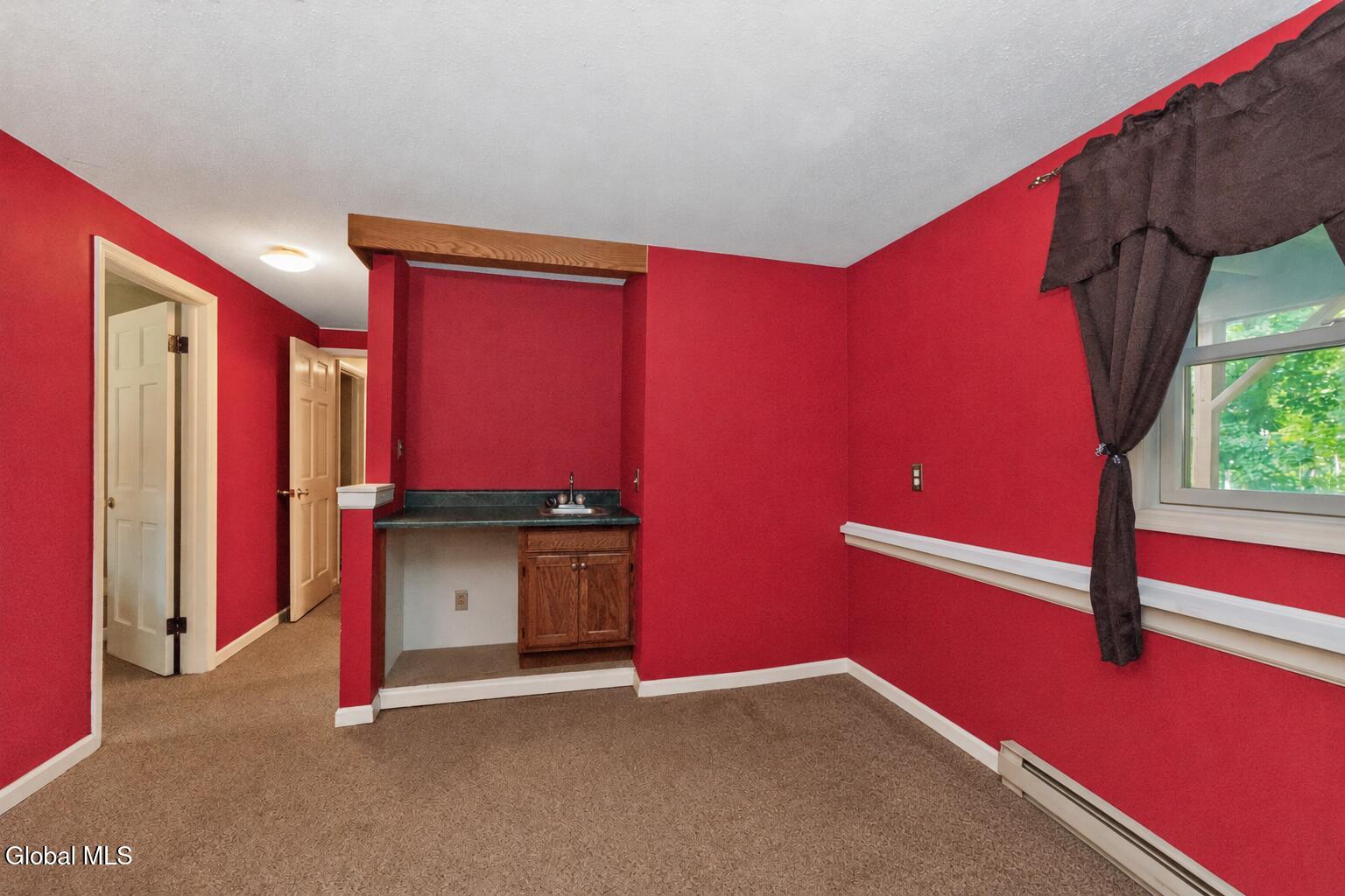 9 Meadow Valley Drive Clifton Park NY 12065