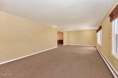 9 Meadow Valley Drive Clifton Park NY 12065
