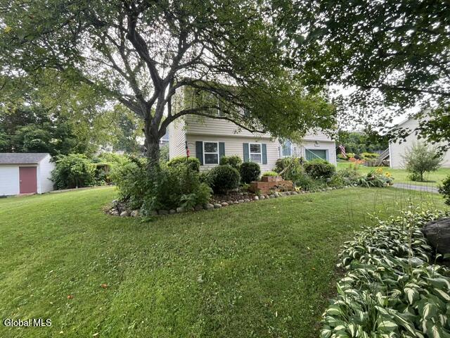 174 New Turnpike Road Schaghticoke NY 12182