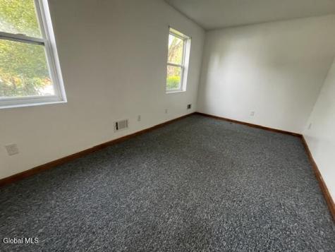 174 New Turnpike Road Schaghticoke NY 12182