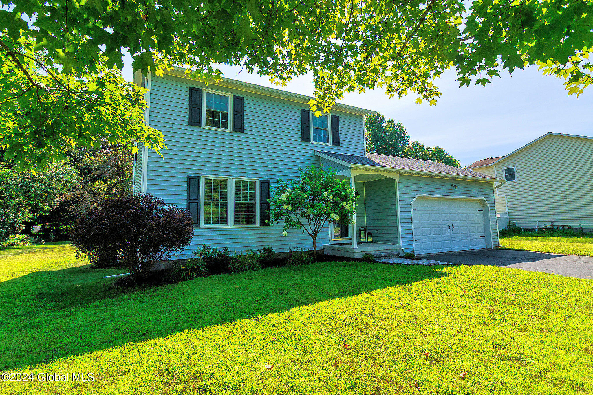 1066 Laural Lane Malta NY 12020