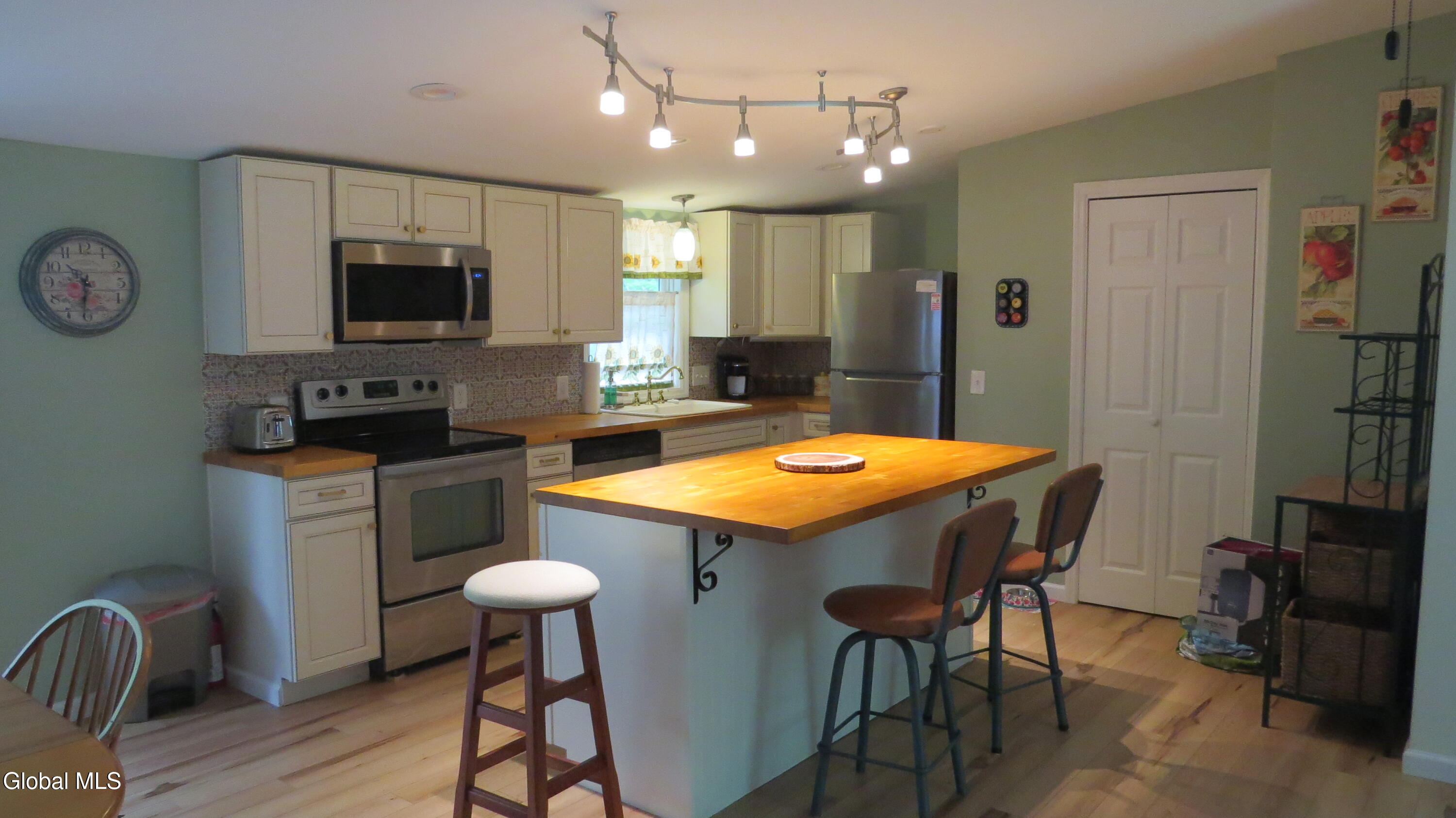 122 Hemlock Terrace Northville NY 12134