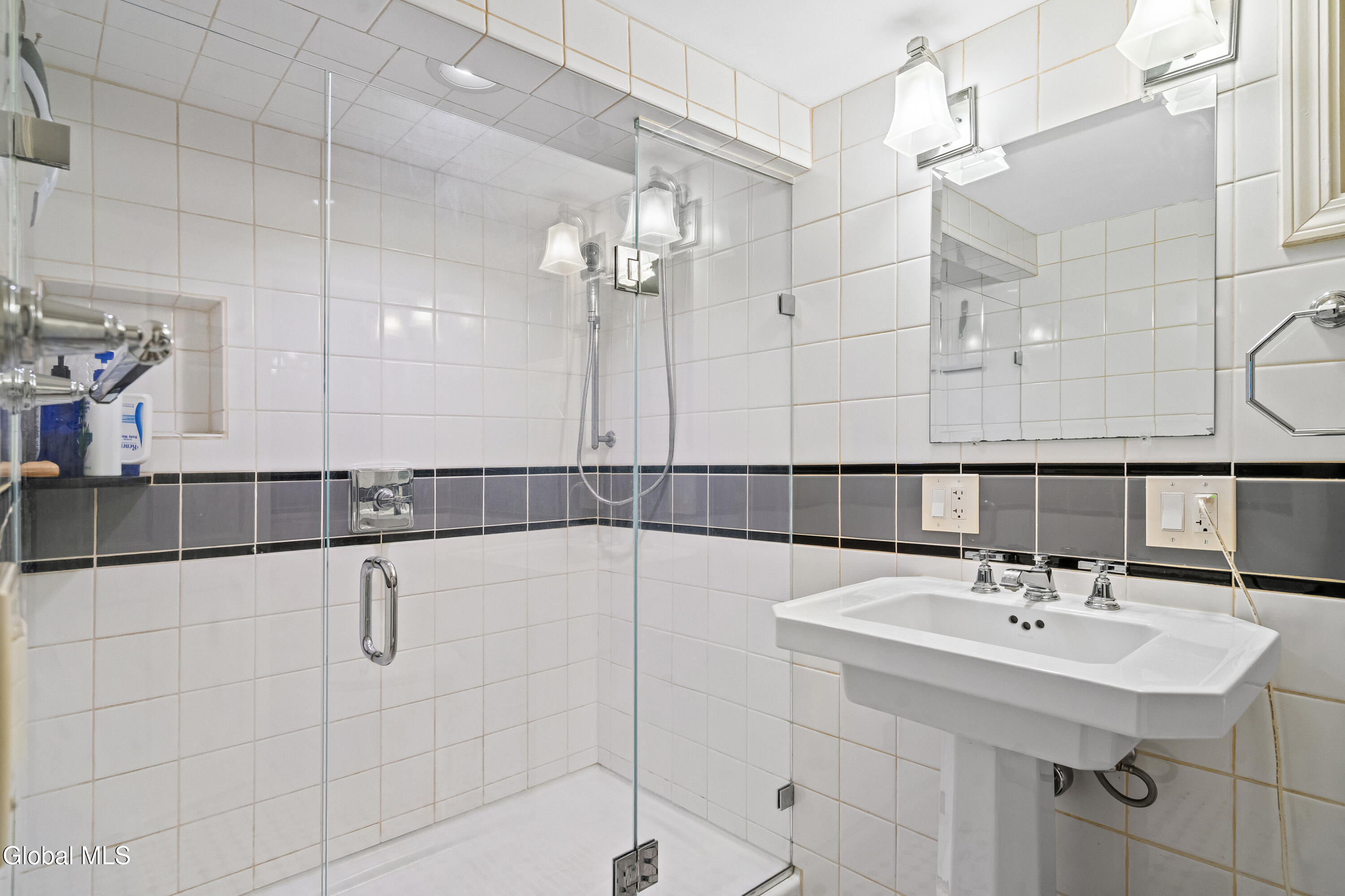 231 Summit Avenue Rensselaer NY 12144