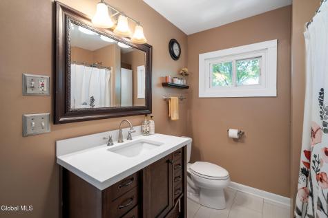 901 S Holmes Street Glenville NY 12302
