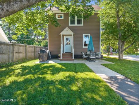 901 S Holmes Street Glenville NY 12302