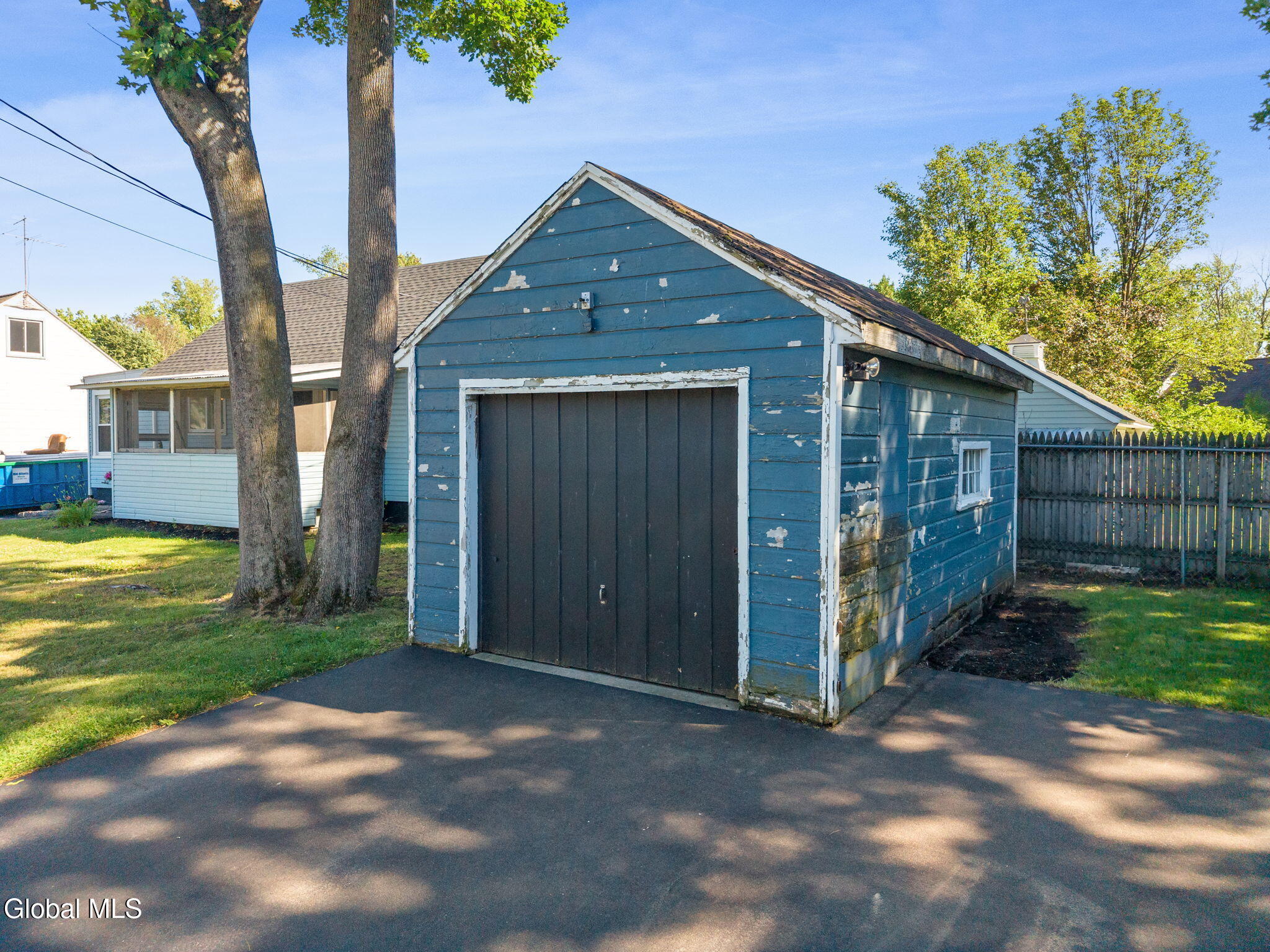 901 S Holmes Street Glenville NY 12302