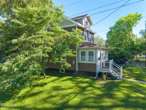 901 S Holmes Street Glenville NY 12302
