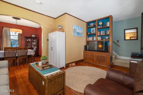 901 S Holmes Street Glenville NY 12302