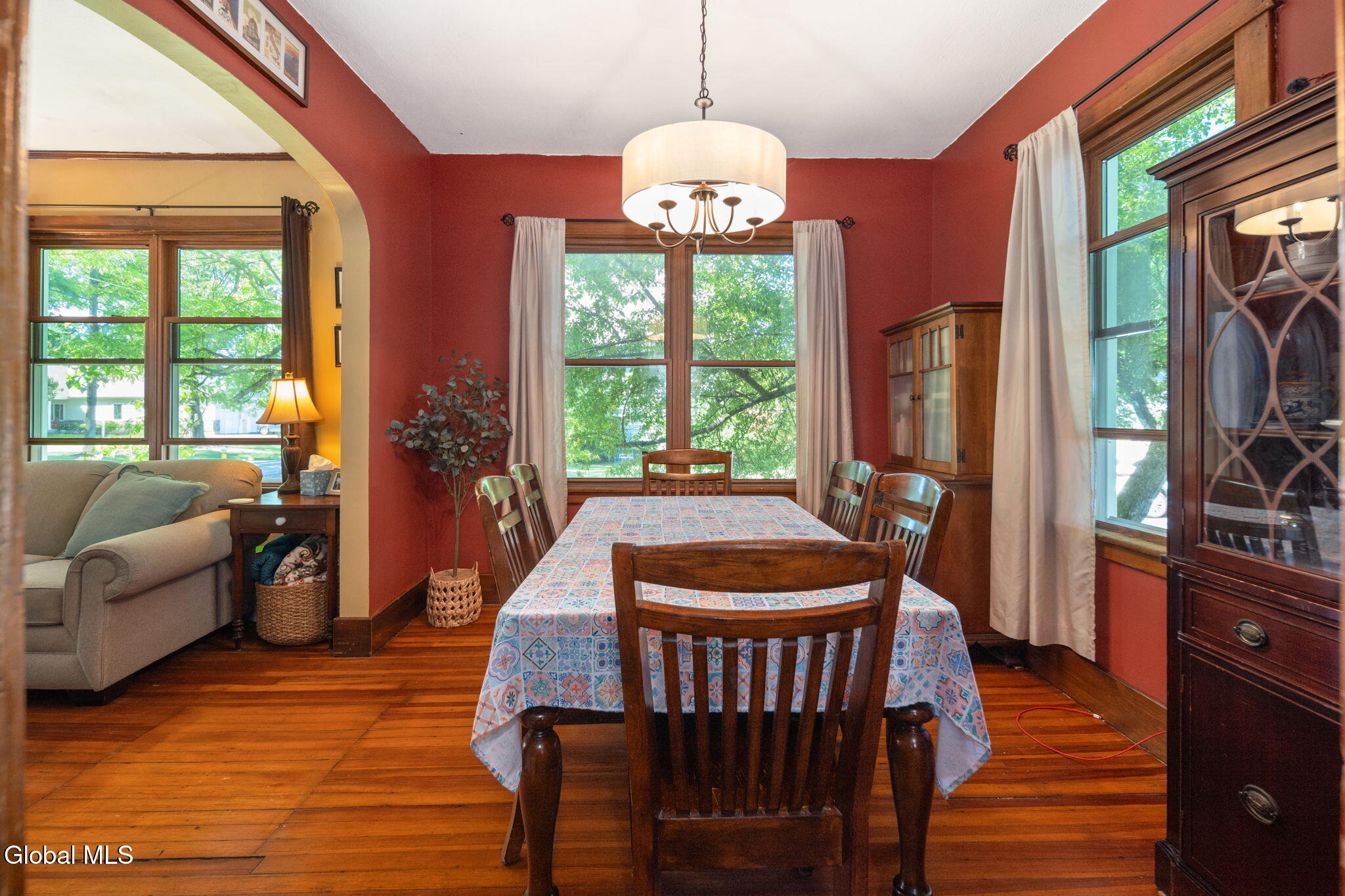 901 S Holmes Street Glenville NY 12302
