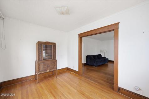 79 Edgecomb Street Albany NY 12209