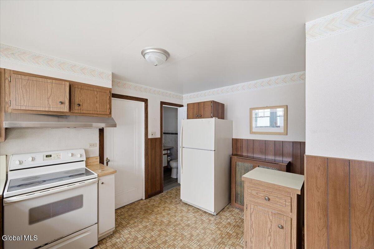 79 Edgecomb Street Albany NY 12209