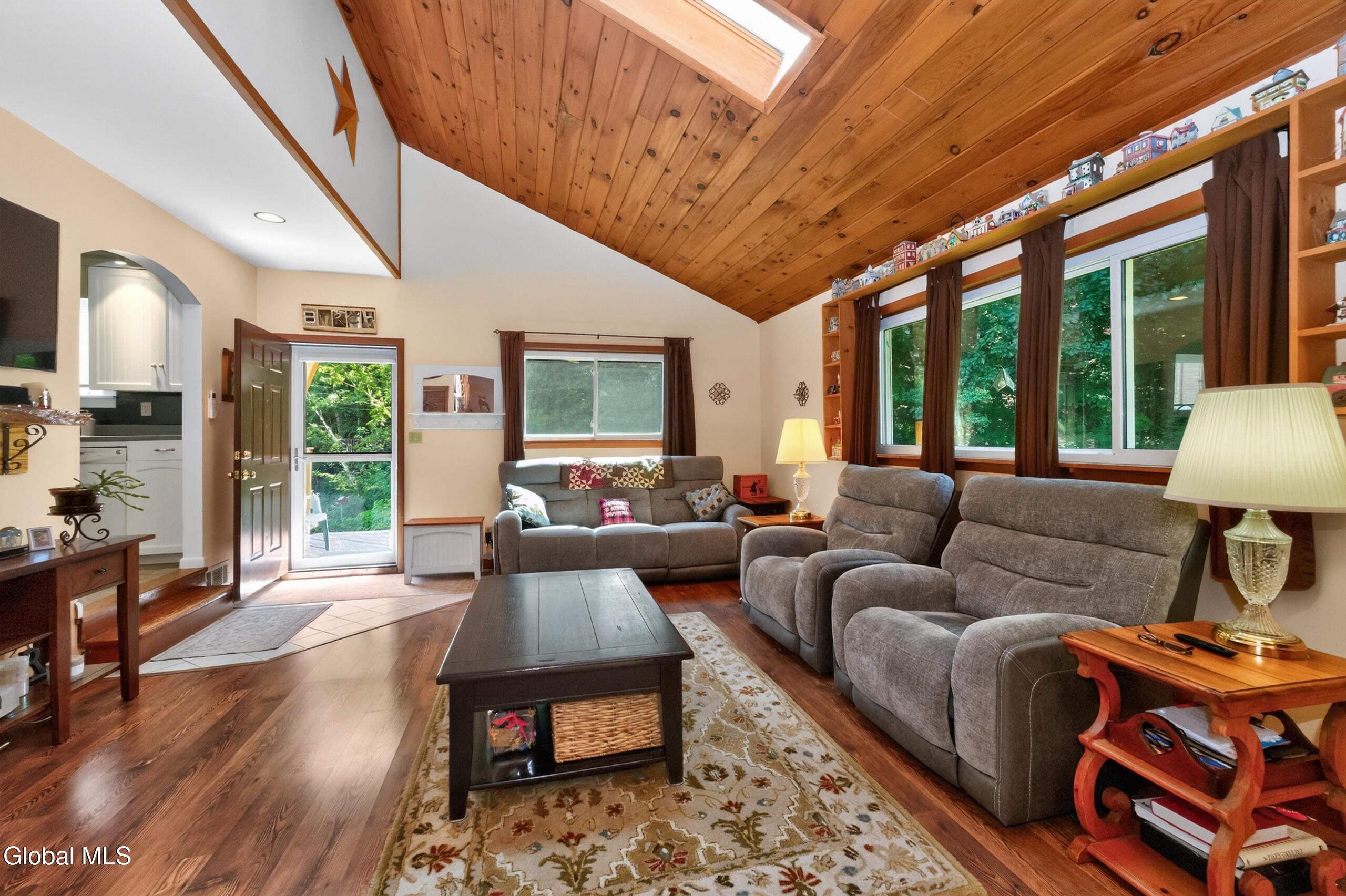 2727 Delaware Turnpike Voorheesville NY 12186
