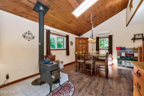 2727 Delaware Turnpike Voorheesville NY 12186