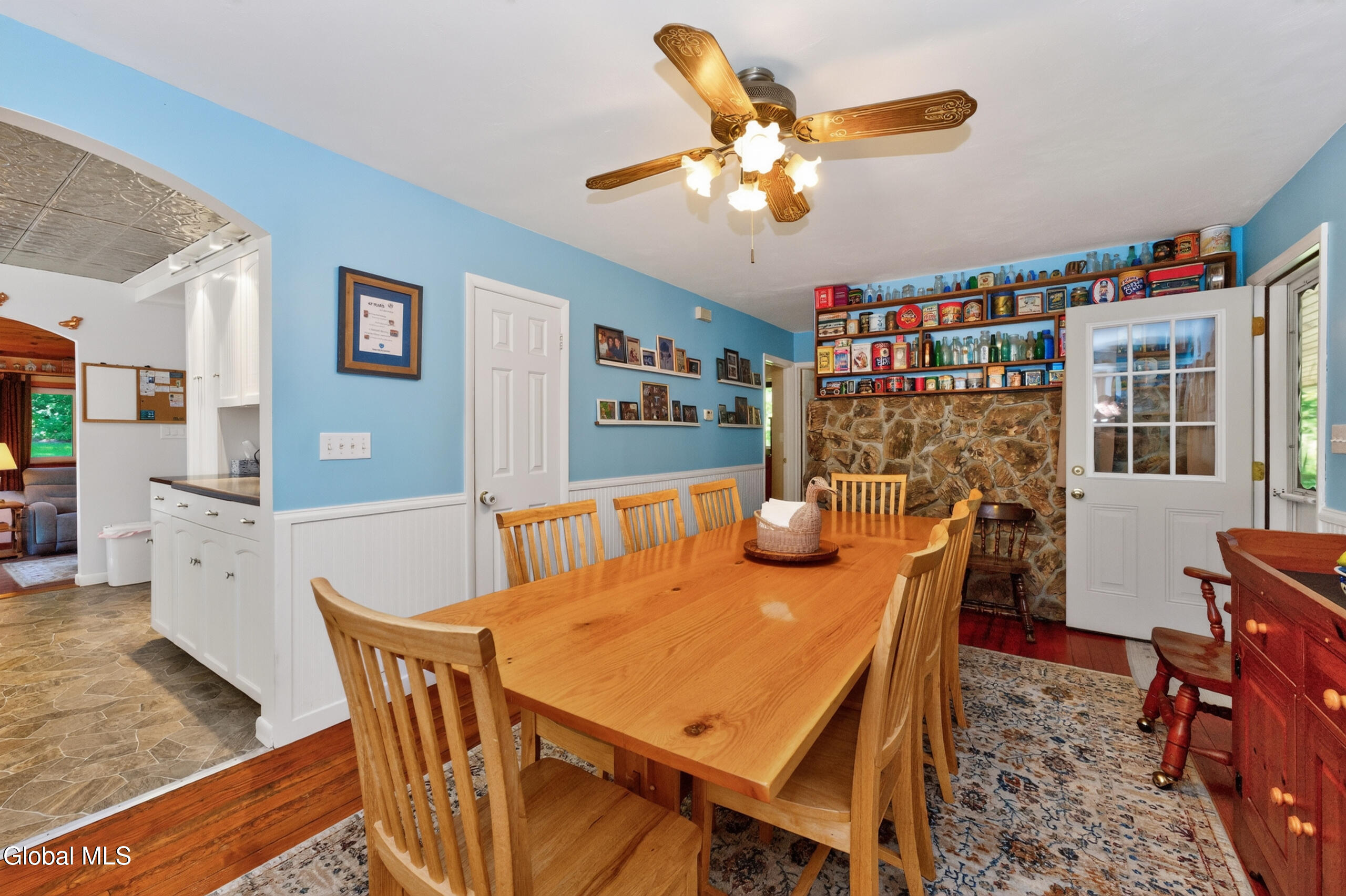 2727 Delaware Turnpike Voorheesville NY 12186