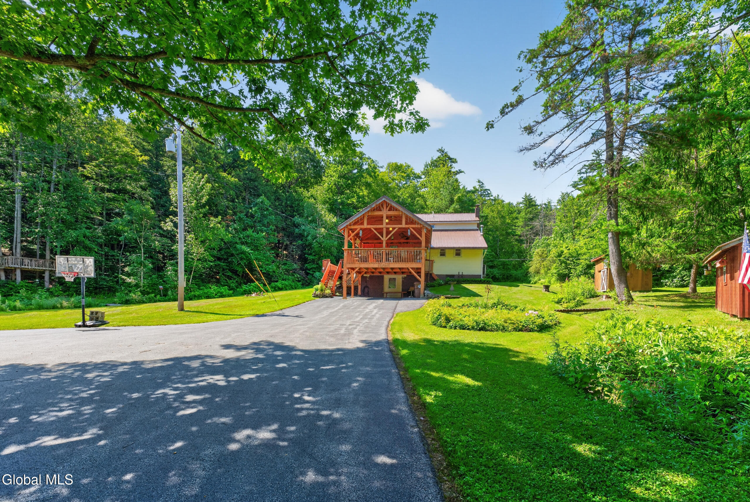 2727 Delaware Turnpike Voorheesville NY 12186