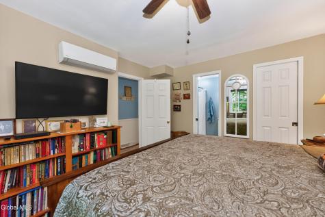 2727 Delaware Turnpike Voorheesville NY 12186