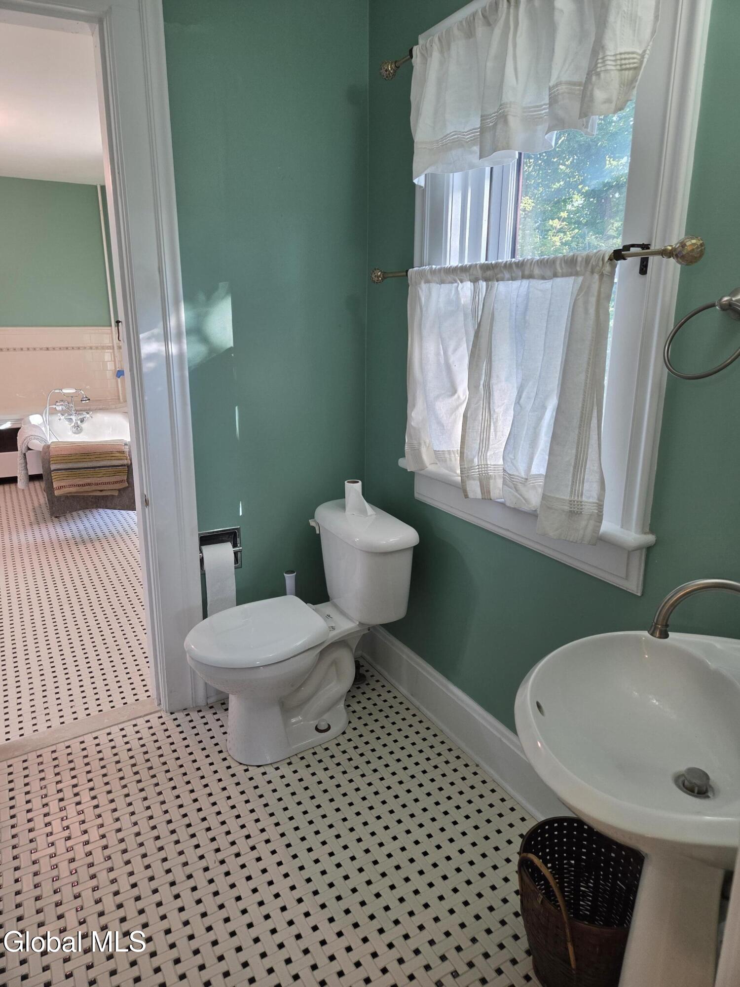 2813 Ny Highway 43 Averill Park NY 12018