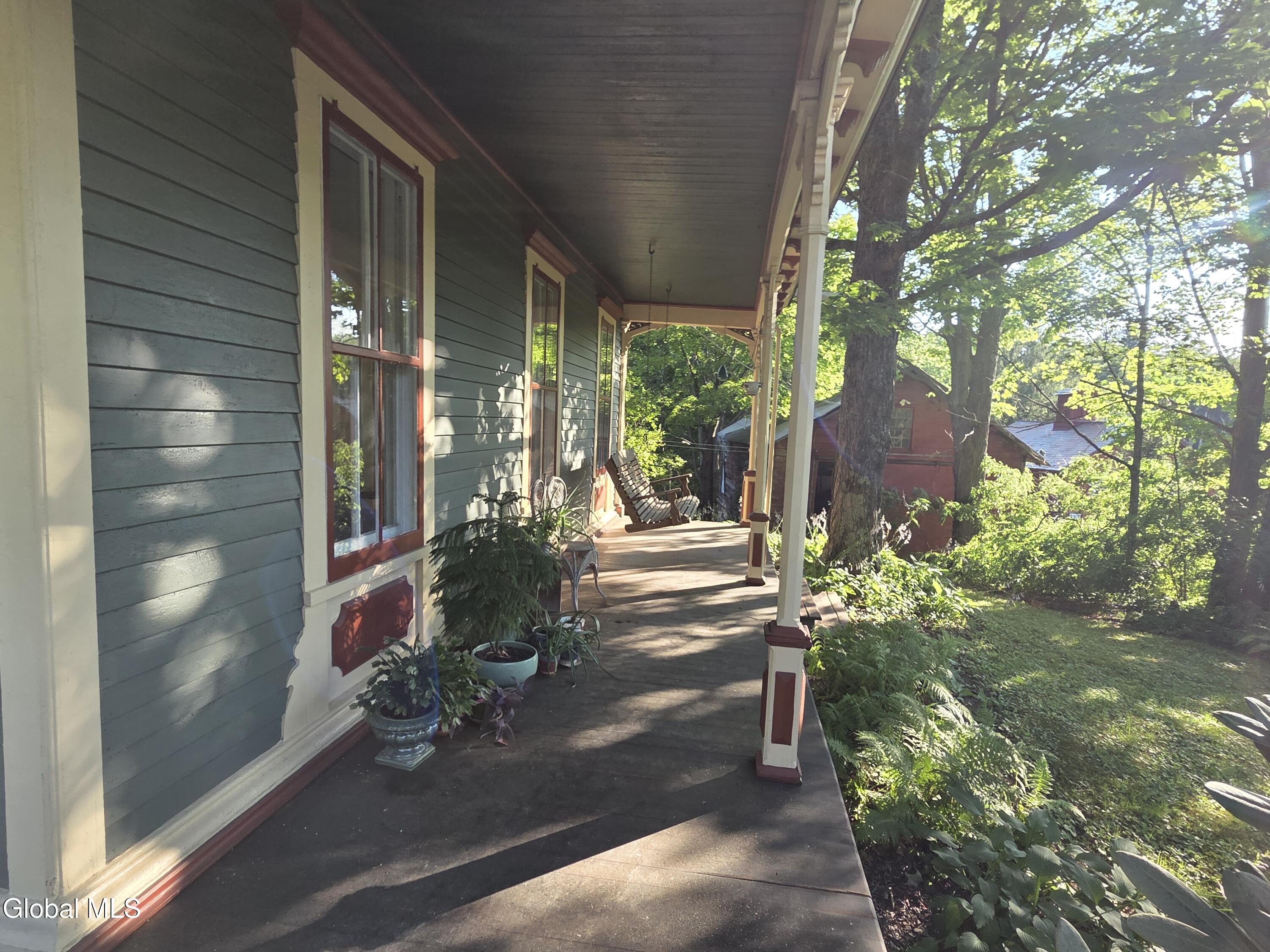 2813 Ny Highway 43 Averill Park NY 12018