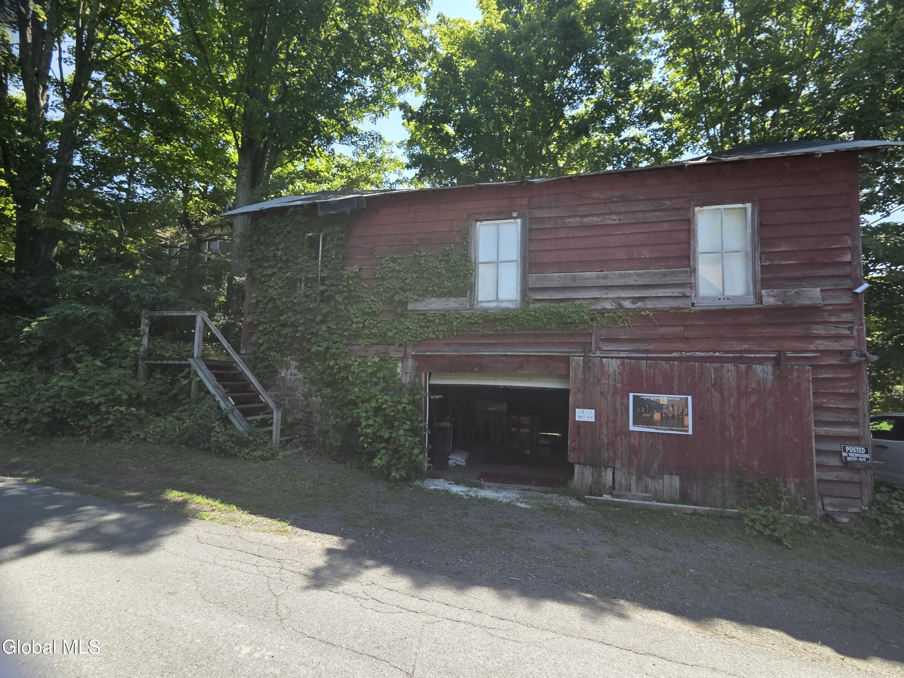 2813 Ny Highway 43 Averill Park NY 12018