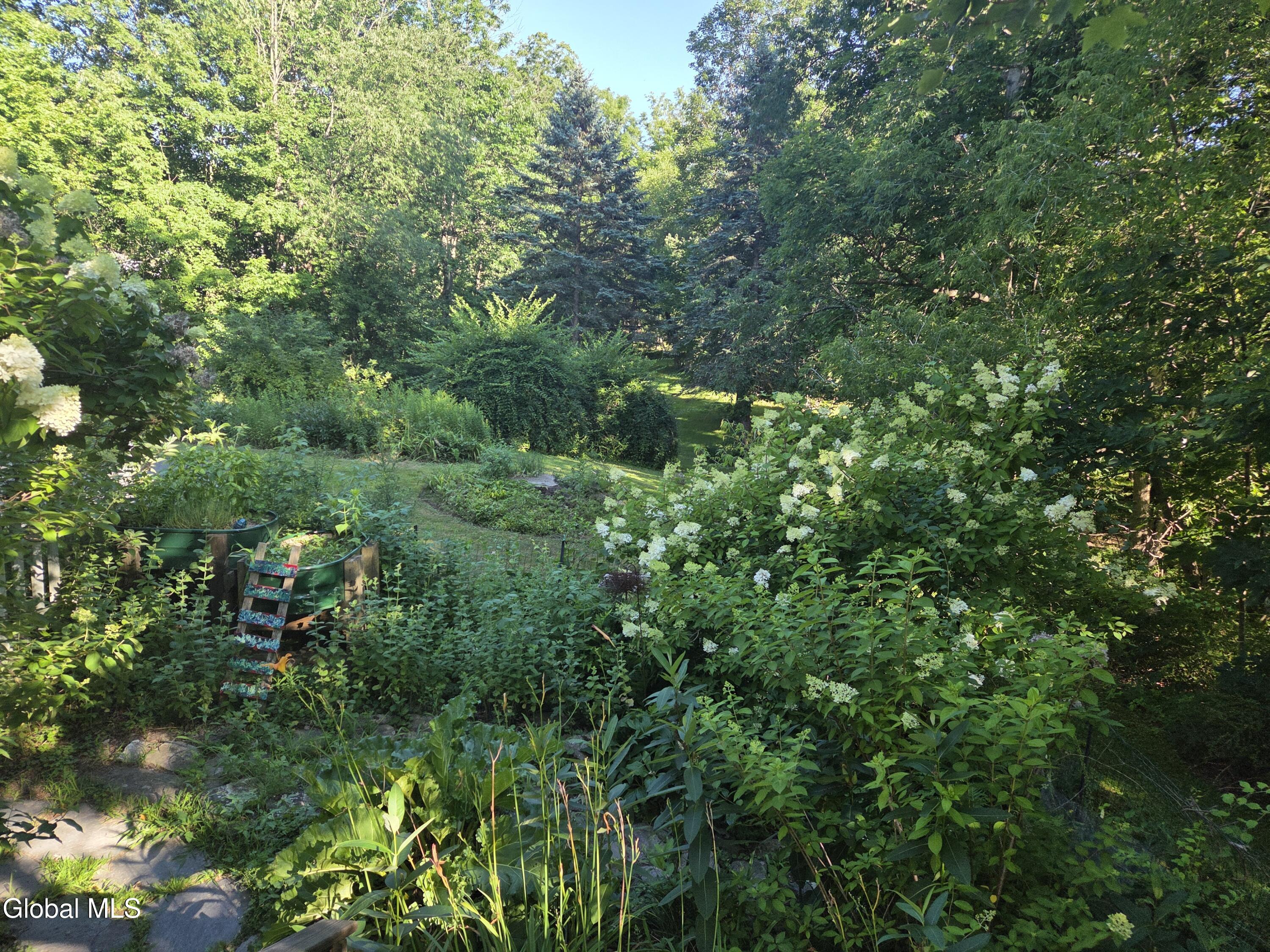 2813 Ny Highway 43 Averill Park NY 12018
