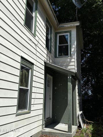 202 Glebe Street Gloversville NY 12095
