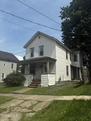 202 Glebe Street Gloversville NY 12095