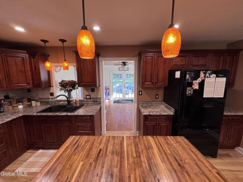 19 Starr Road Schaghticoke NY 12182