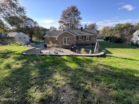 19 Starr Road Schaghticoke NY 12182