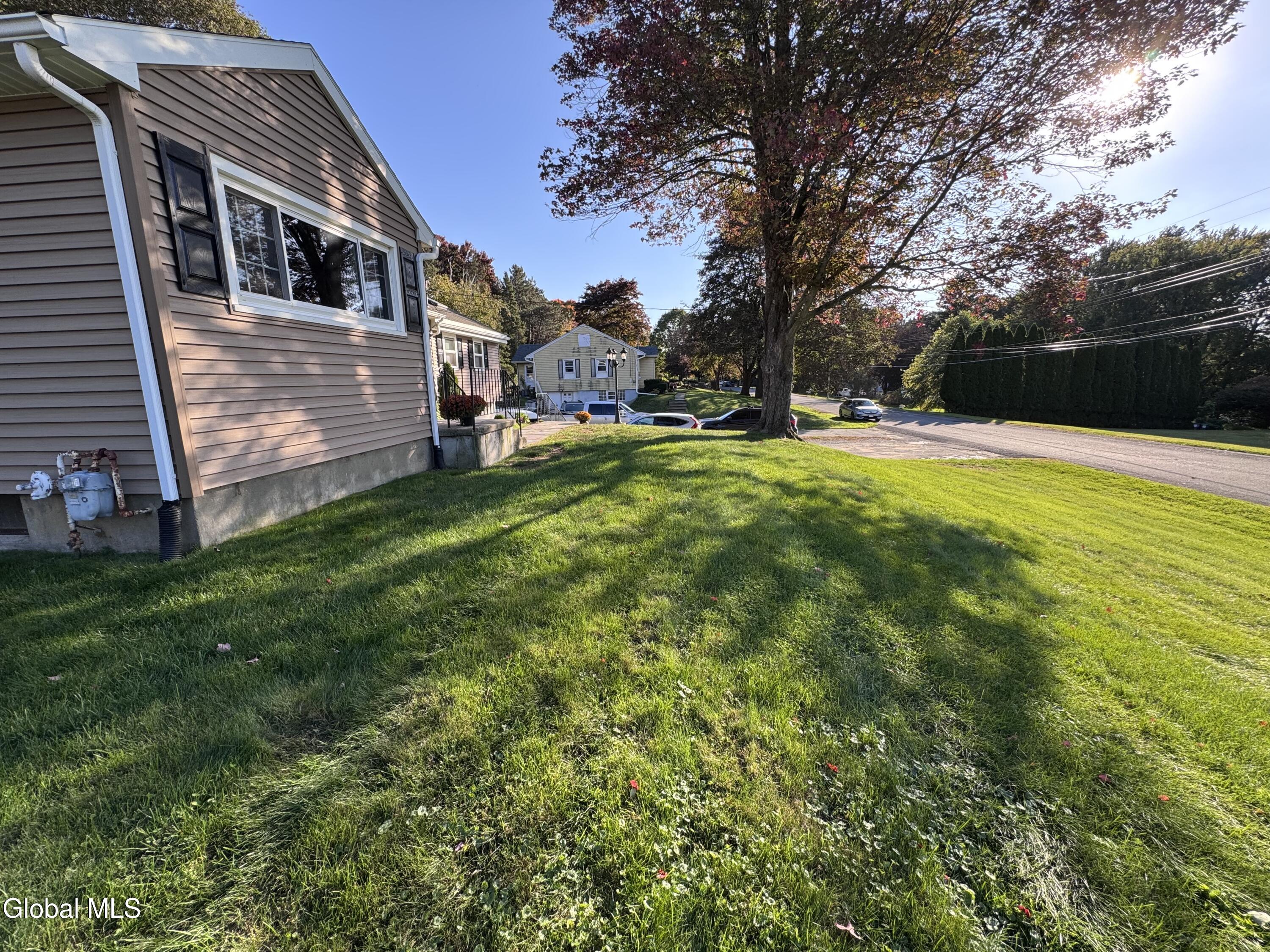 19 Starr Road Schaghticoke NY 12182