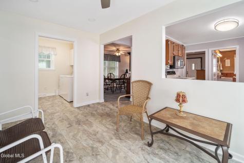 15 Oakland Avenue Amsterdam NY 12010