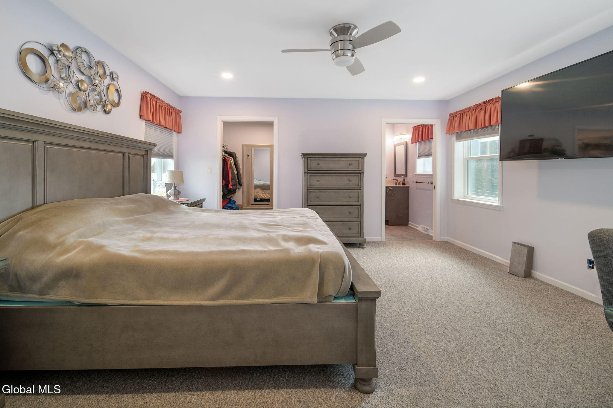 15 Oakland Avenue Amsterdam NY 12010