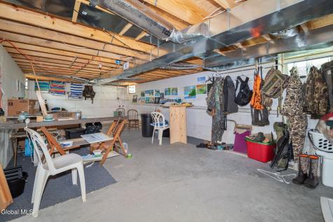 15 Oakland Avenue Amsterdam NY 12010