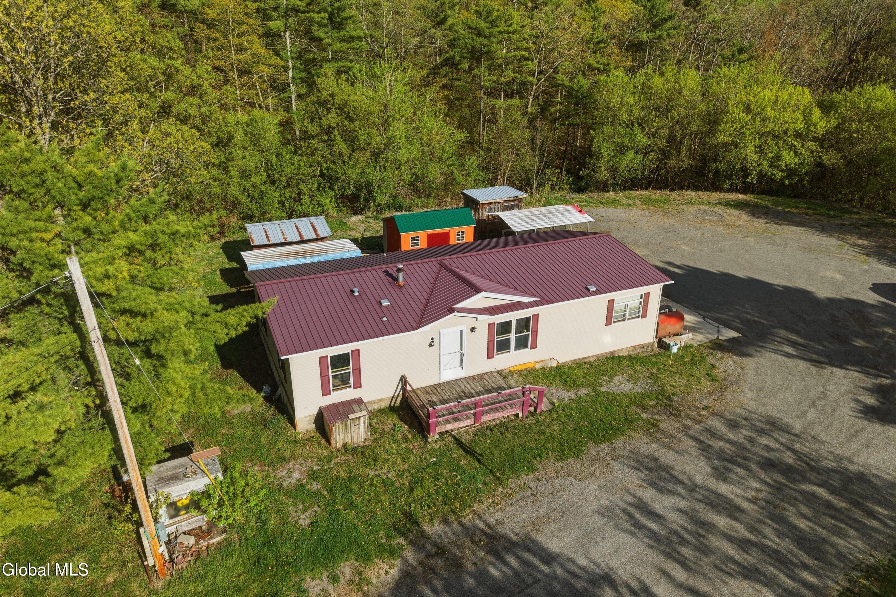 4 Country Lane Ticonderoga NY 12883