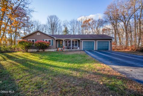 4 Hobbs Lane Fort Edward NY 12803
